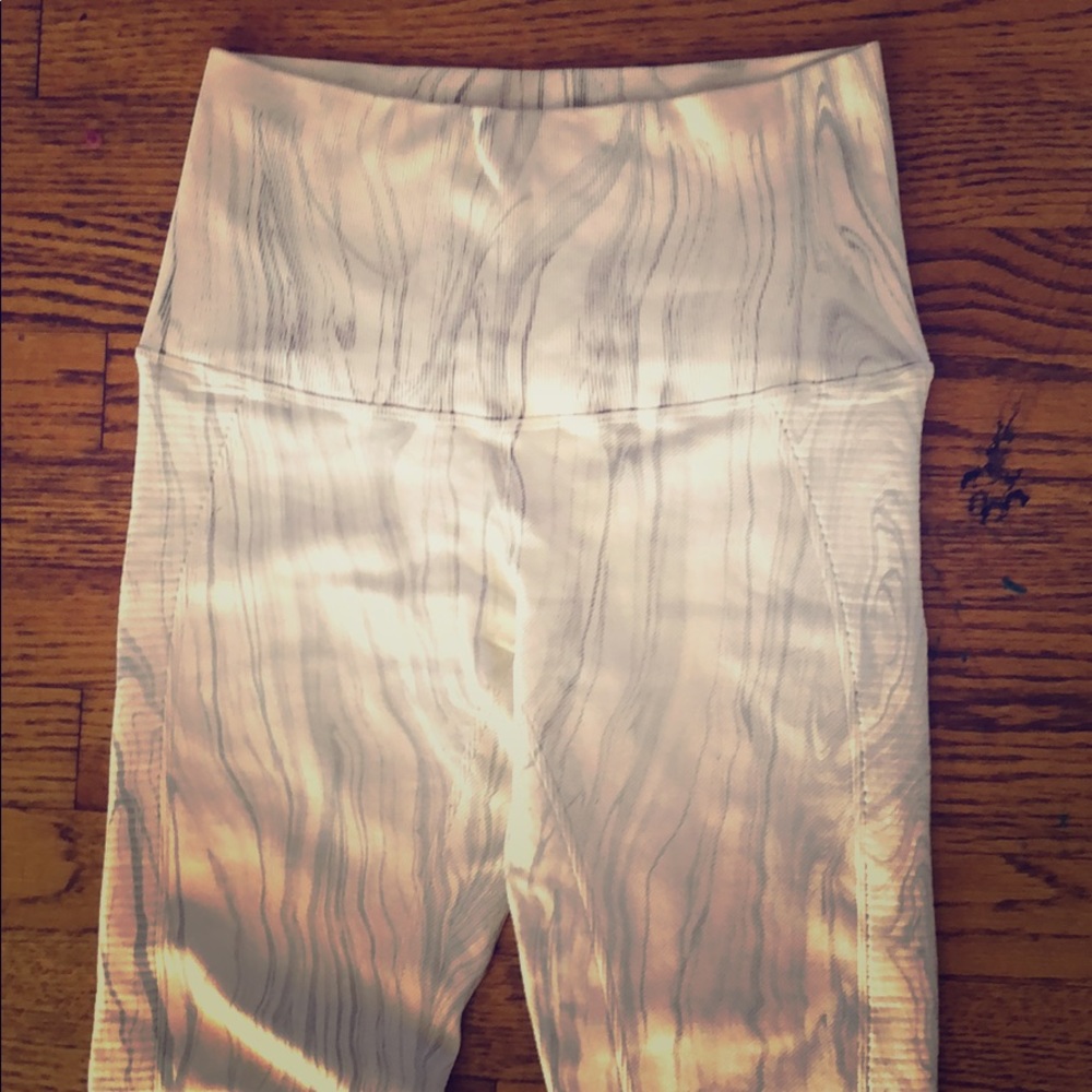 Avocado yoga pants